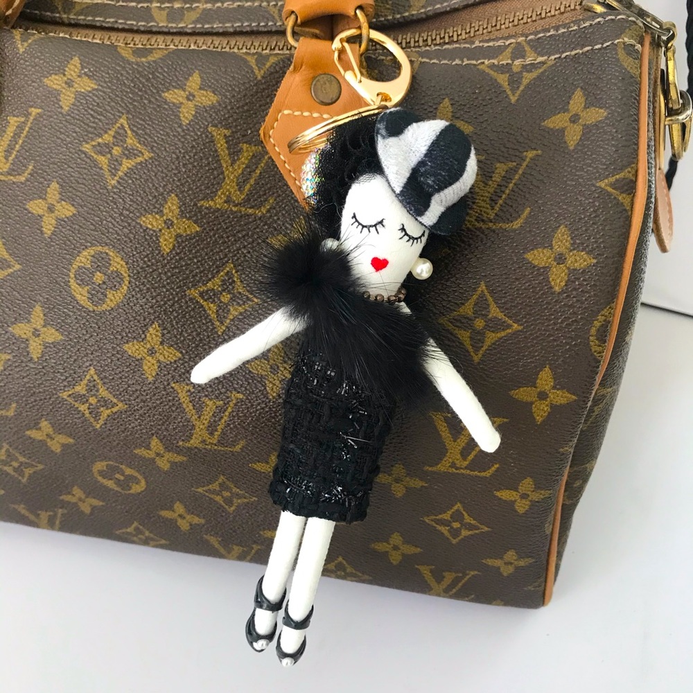 Lady Fashionista handbag charm model#6